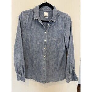 Women’s GAP Chambray Button Up Blouse Size Medium